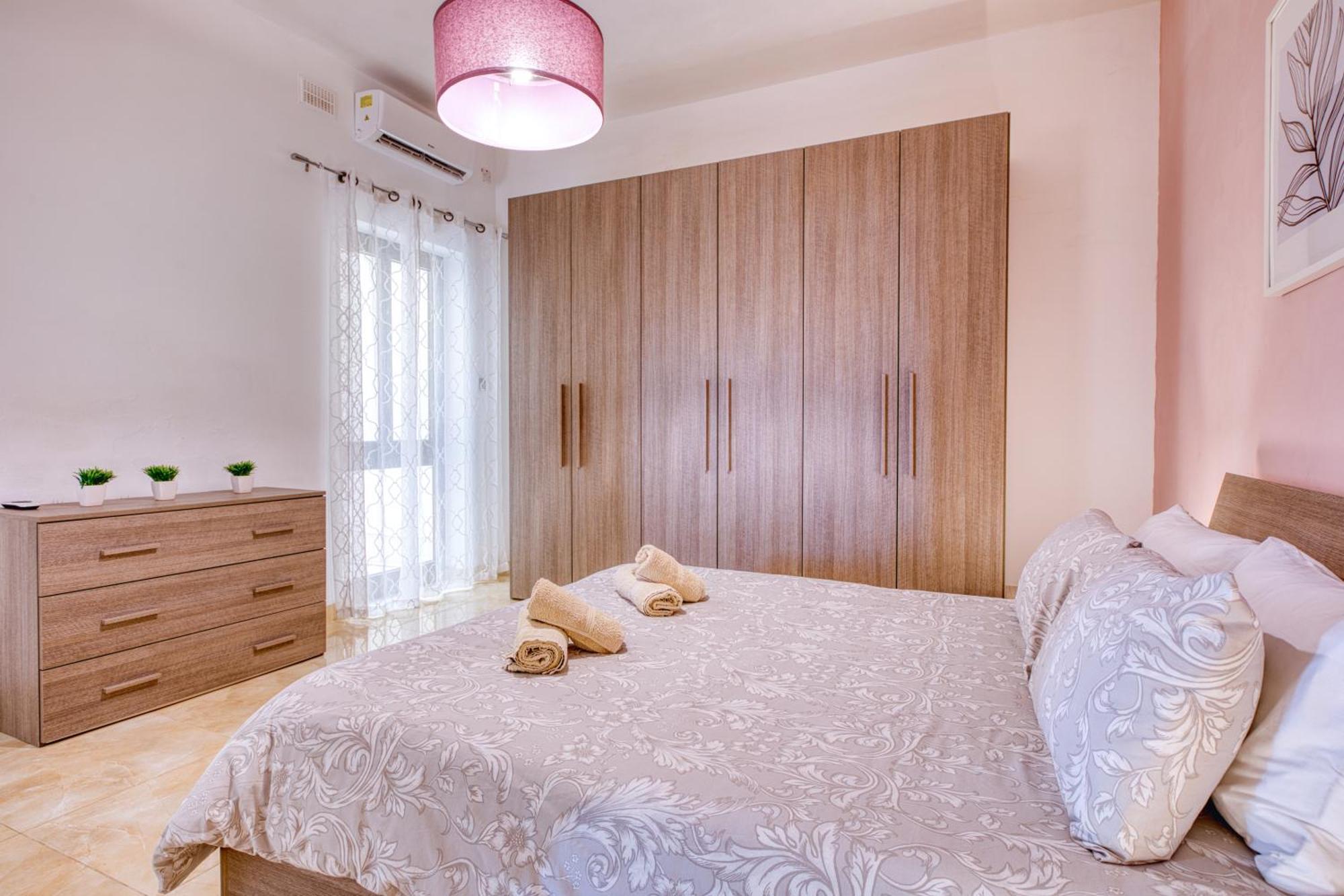 Spacious, Bright, Valley & Sea View Maisonette Xagħra Exterior foto